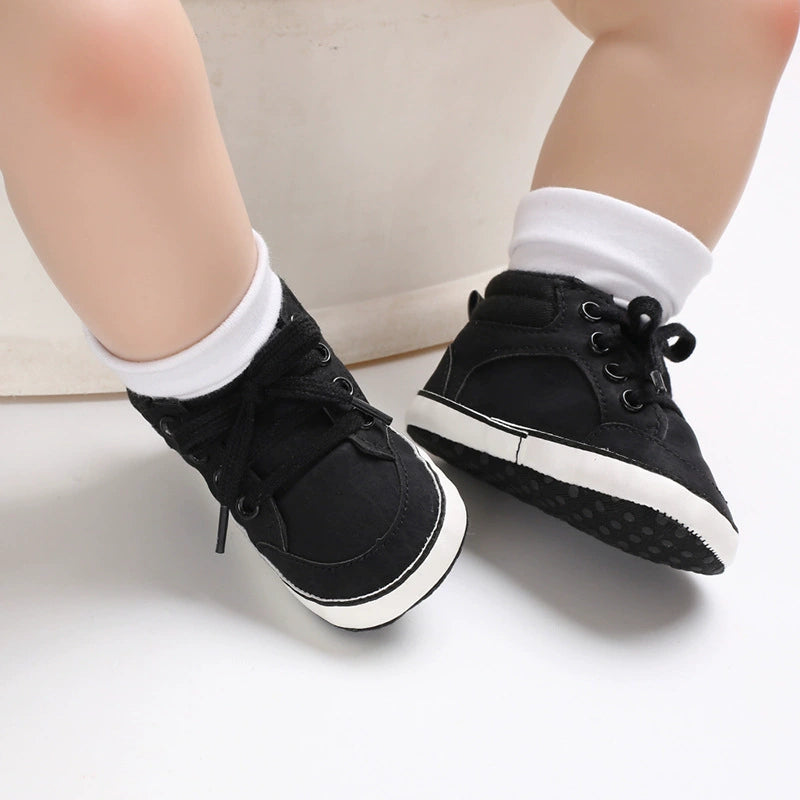 Sneakers Neonato Antiscivolo – Morbide, Leggere