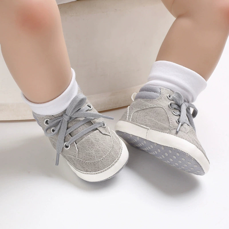 Sneakers Neonato Antiscivolo – Morbide, Leggere
