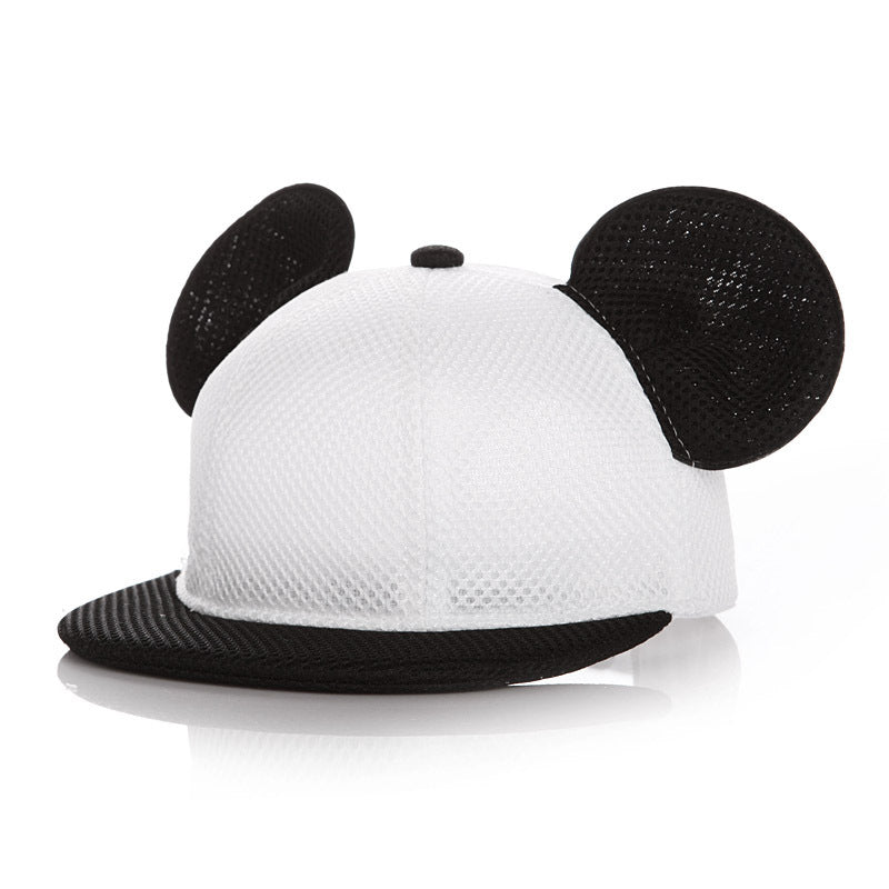 Cappellino nero estivo con orecchie  Design traspirante per bambini
