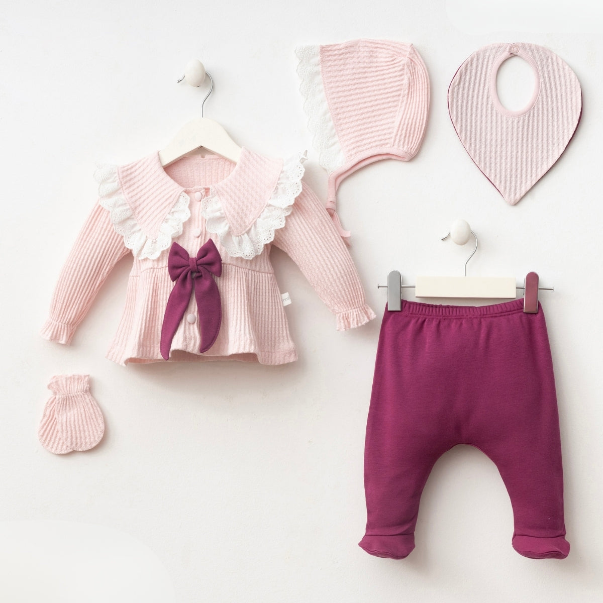 Set 5 Pezzi Neonata Elegante in Maglia  Rosa Cipria
