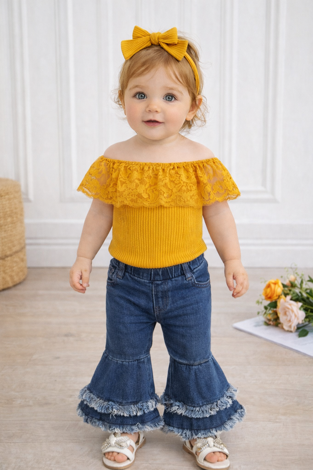Completo bimba 3 pezzi jeans+maglietta+fascia
