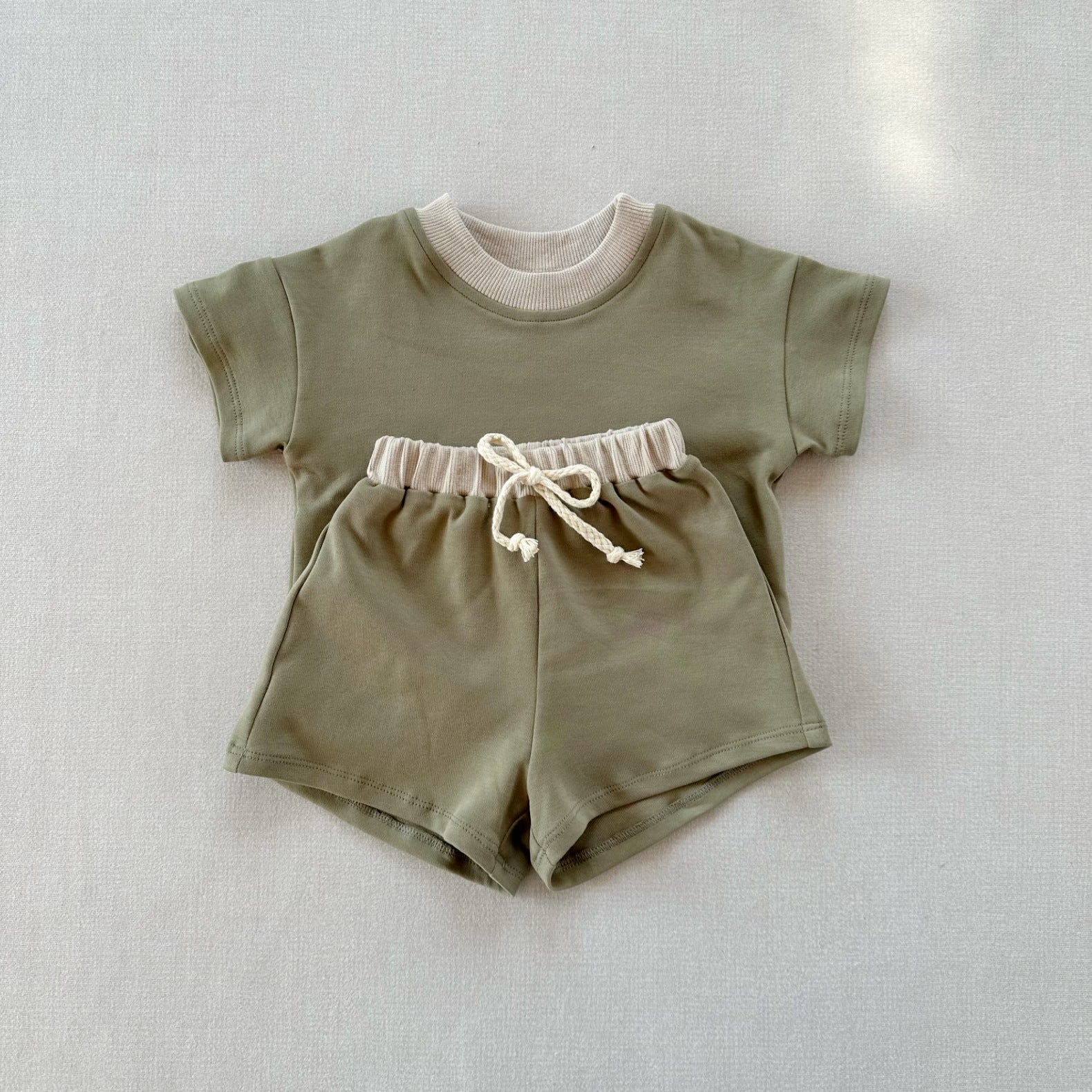 Completo 2pz  Estivo Bimba   T-Shirt + Shorts con Coulisse
