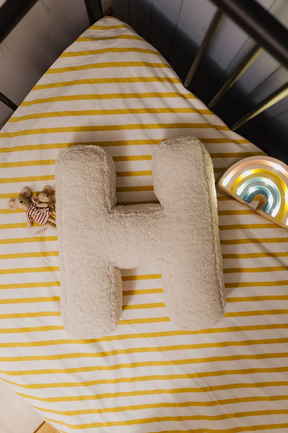 Cuscino lettera in tessuto –  decorativi per cameretta