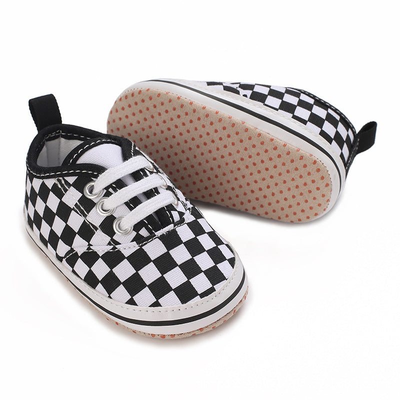 Sneakers Neonato a Scacchi – Scarpe Morbide Antiscivolo in Tessuto Traspirante