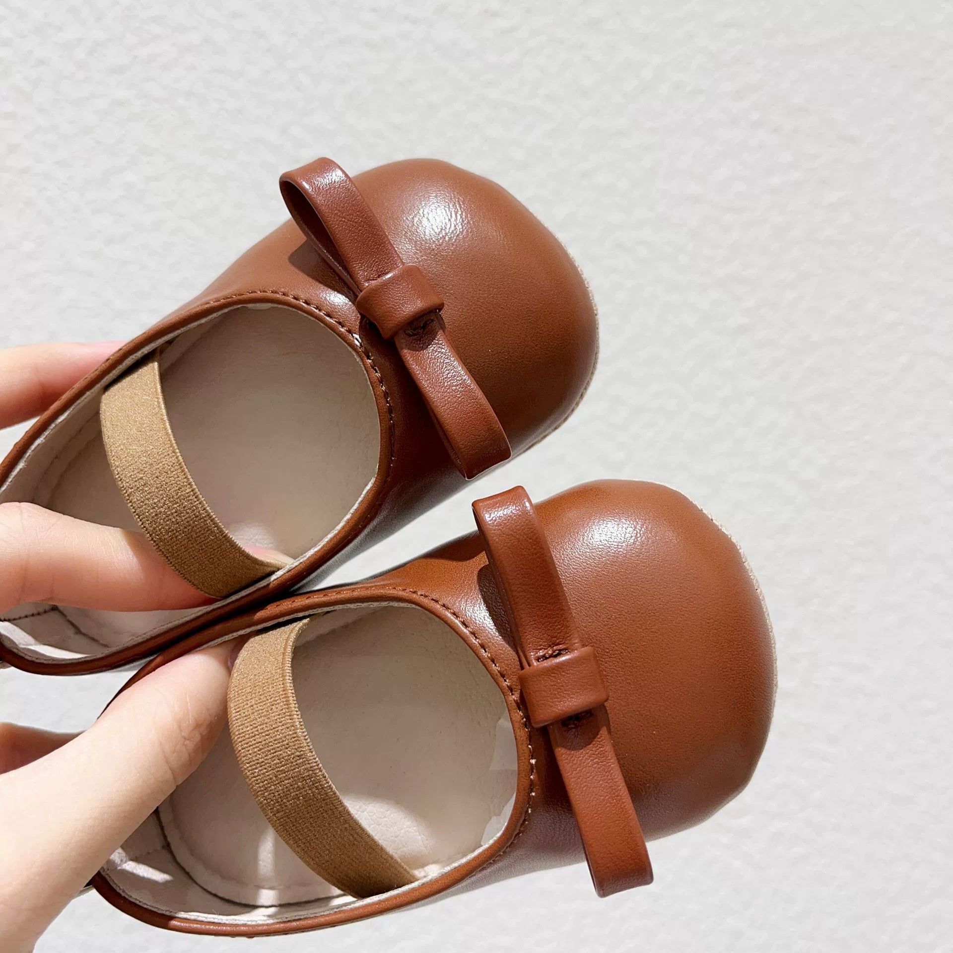 Ballerine Baby in Ecopelle con Fiocco – Antiscivolo e Morbide