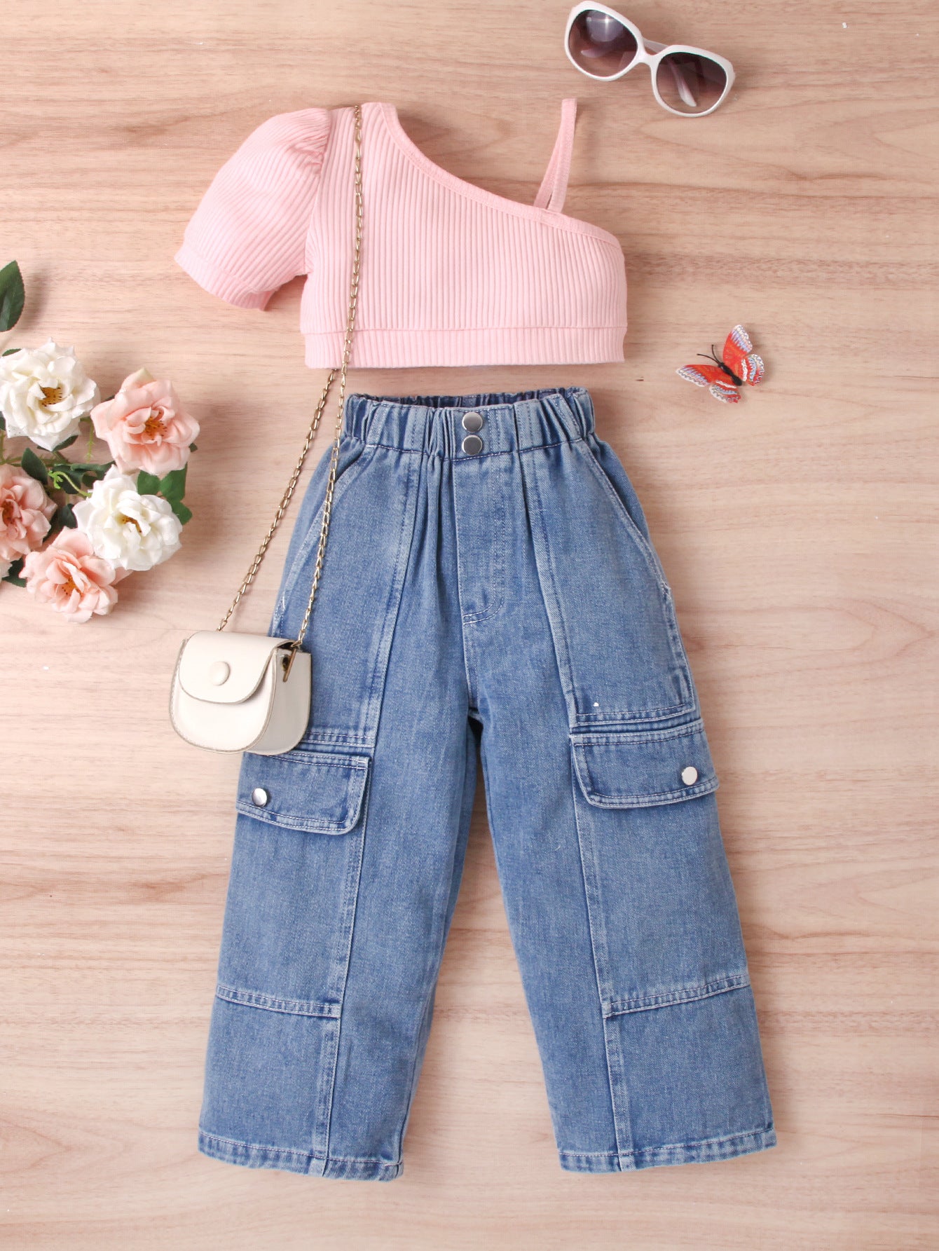 Completo bambina   Top monospalla e Pantalone cargo in denim