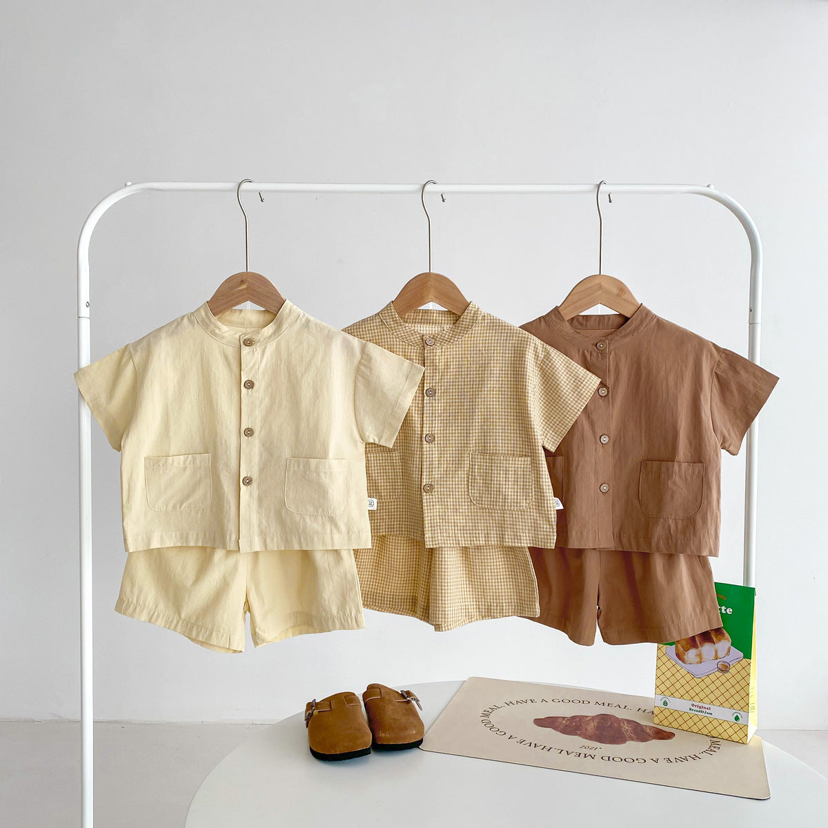 Completo estivo bimbo in cotone  Camicia con pantaloncini coordinati