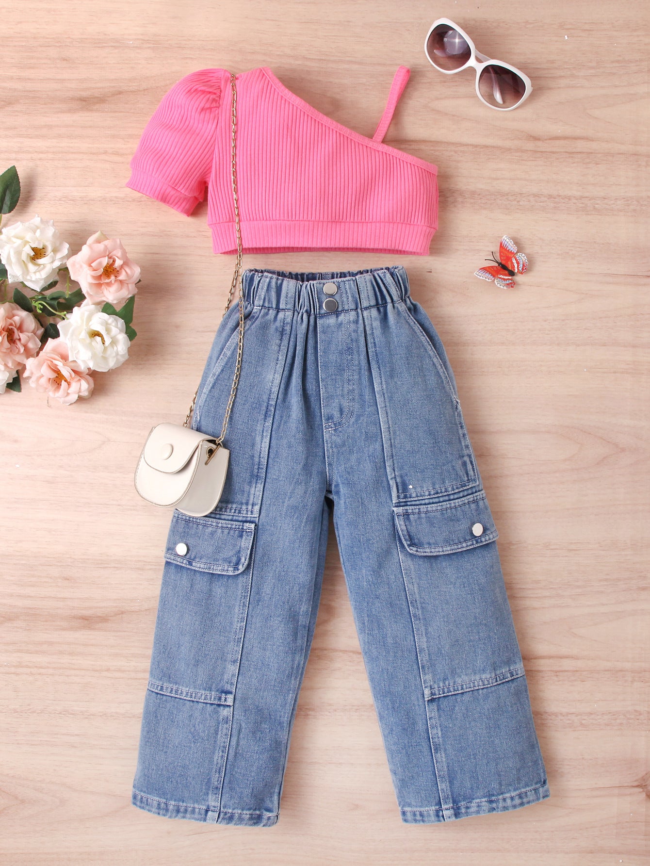 Completo bambina   Top monospalla e Pantalone cargo in denim
