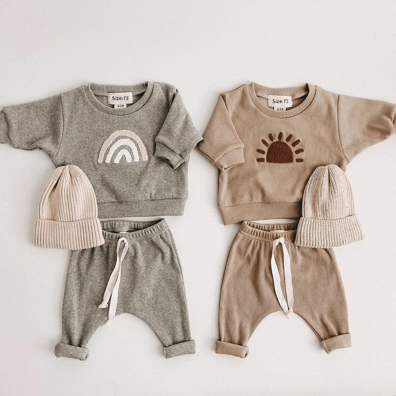 Completo Invernale Neonato 3 Pezzi  Felpa, Pantaloni e Cappellino