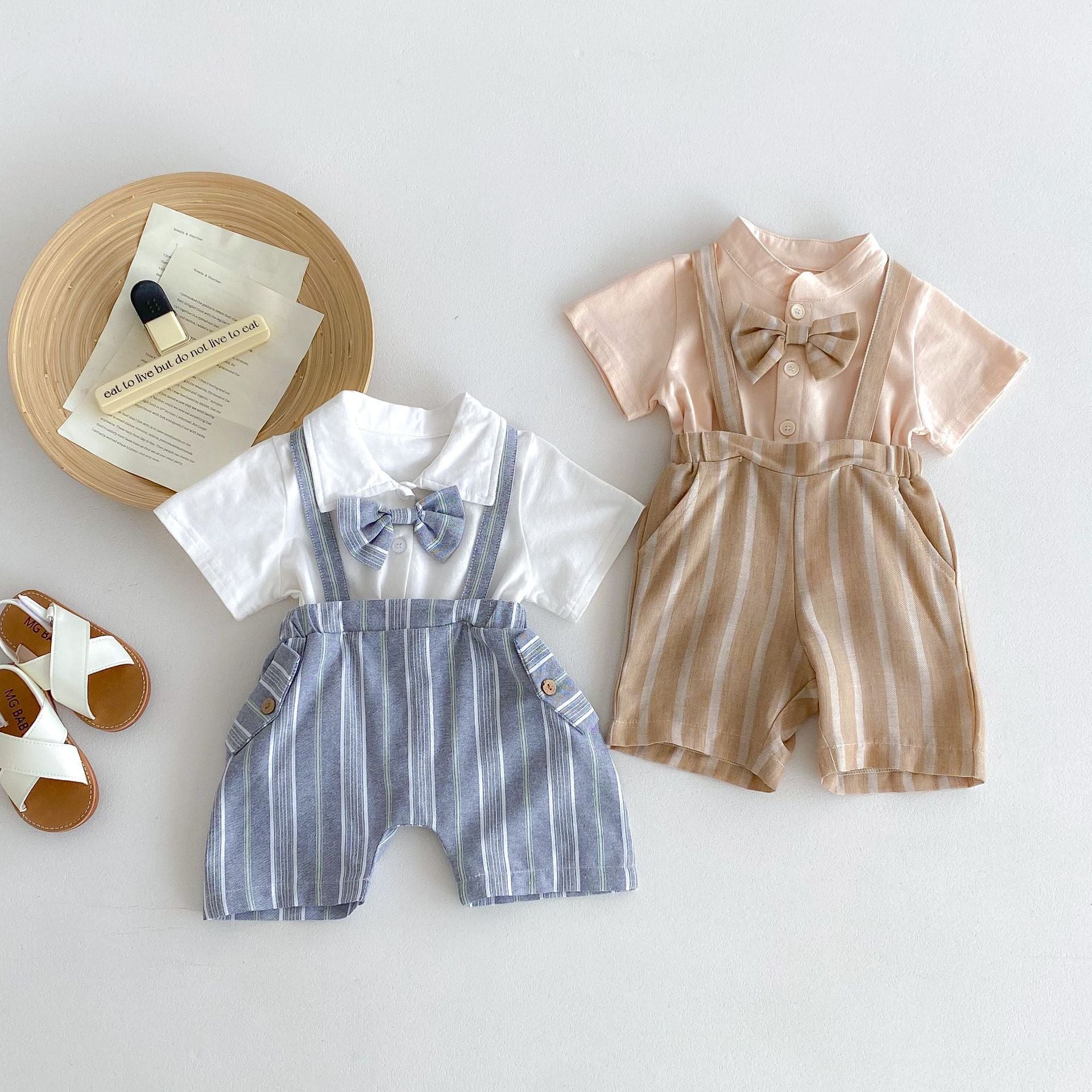 Completo Bambino pagliaccetto con Camicia e Pantaloncini con Bretelle a Righe estivo