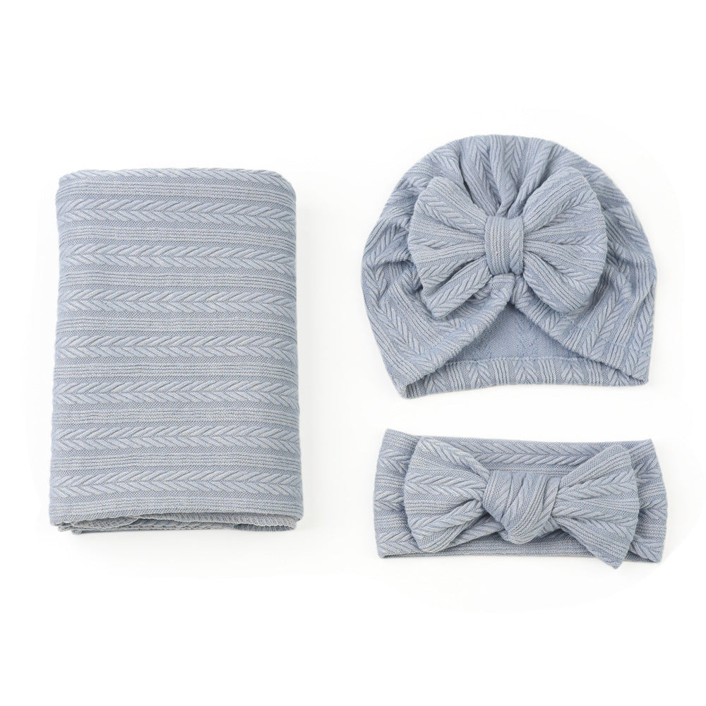 Set  3 Neonati con Coperta Fascia e Cappellino