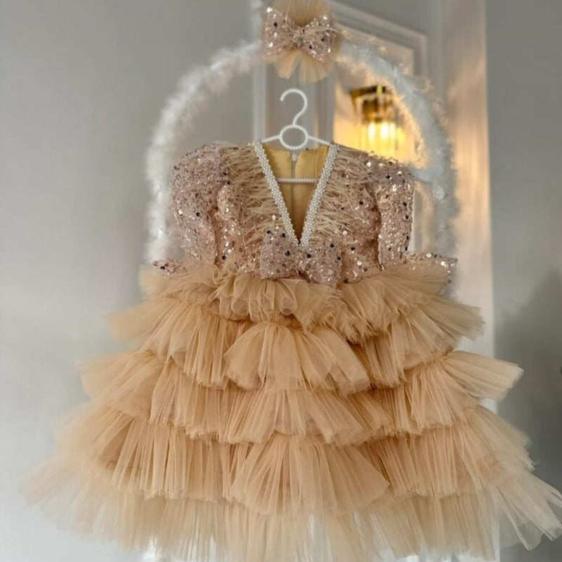 Abito da Cerimonia Bambina Champagne con Paillettes, Perle e Gonna a Balze