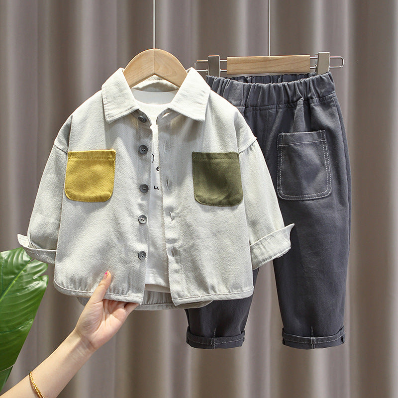 Completo Casual Bambino 3 Pezzi  Giacca Multitasche, T-shirt e Pantaloni