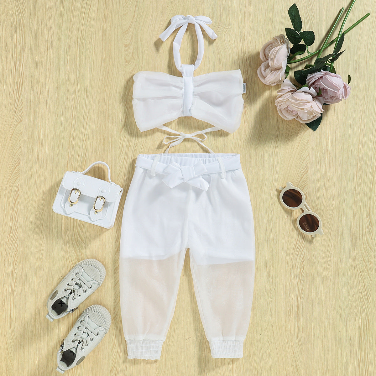 Completo Estivo Bimba 2 Pezzi – Top con Fiocco e Pantaloni in Voile