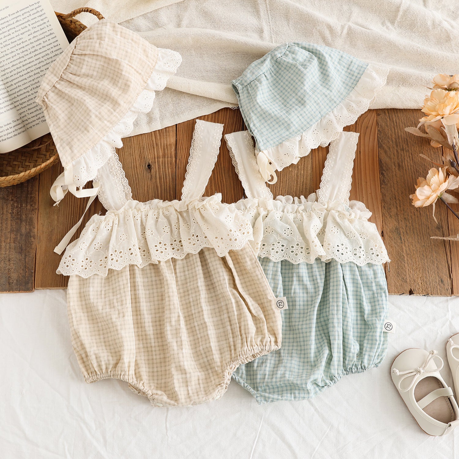 Completo bambina Estivo con Cappellino  Stile Romantico