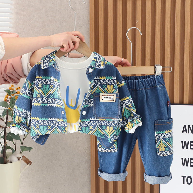 Completo Bimbo in Jeans con Stampa Etnica   Giacca, T-shirt e Pantaloni