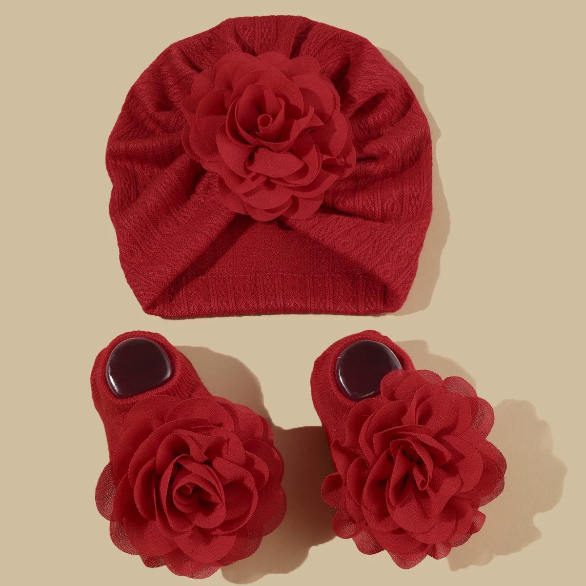 Set Cappellino + Scarpette Fiore – Elegance (0-6 mesi)