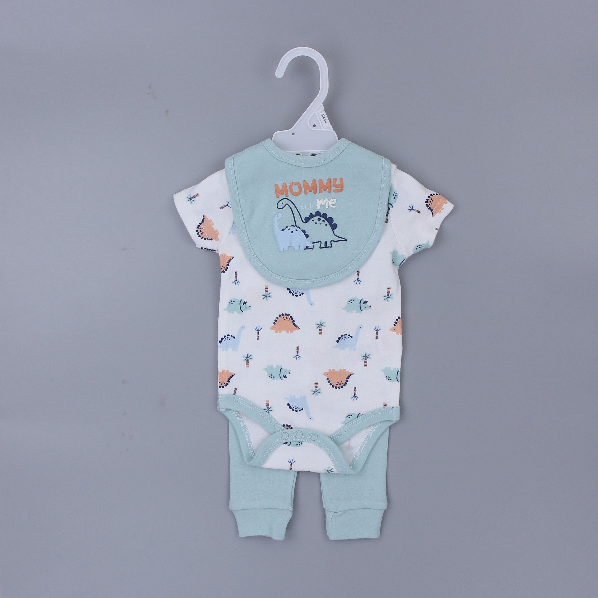 Set Nascita Neutro Bimbo/BImba  3 Pezzi - Body, Bavaglino e Pantaloni "Keepin' It Wild"