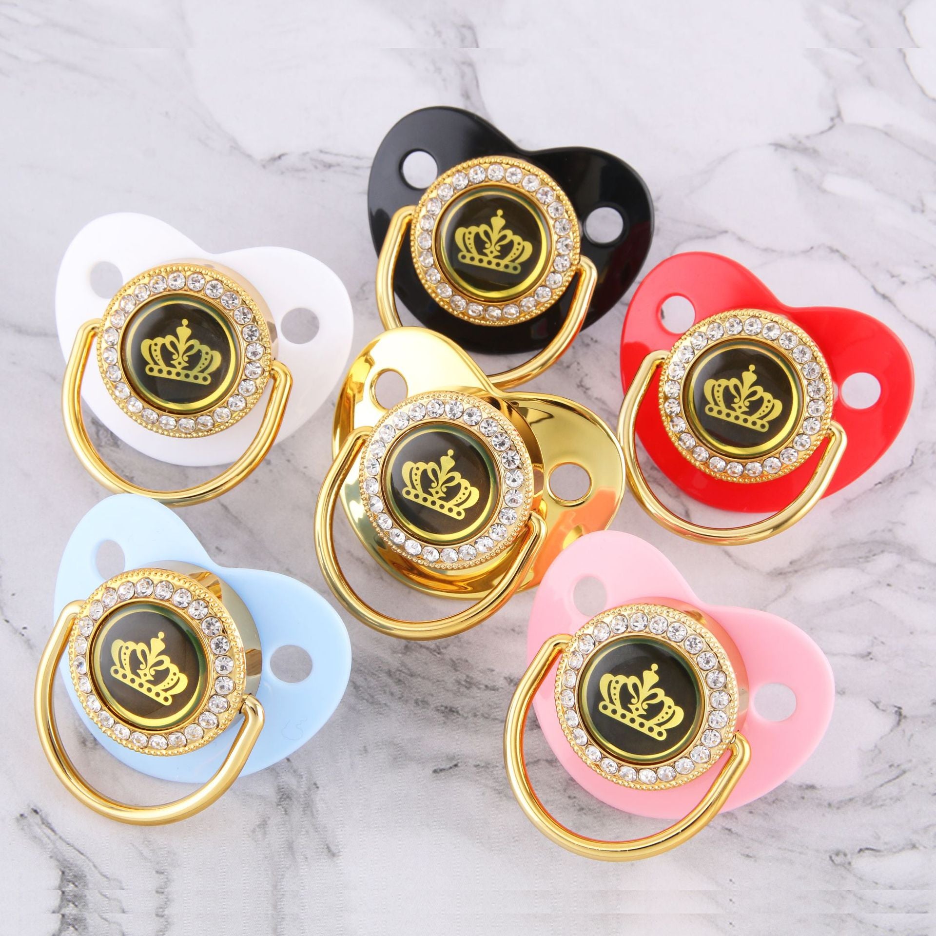 Ciuccio 0-6 mesi  con corona dorata e strass – Vari colori