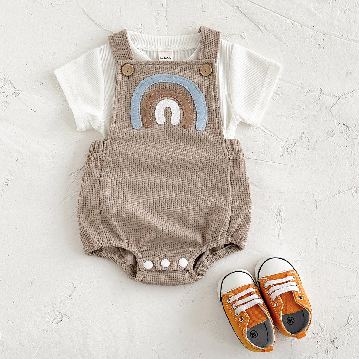 Salopette bimbo con t-shirt bianca