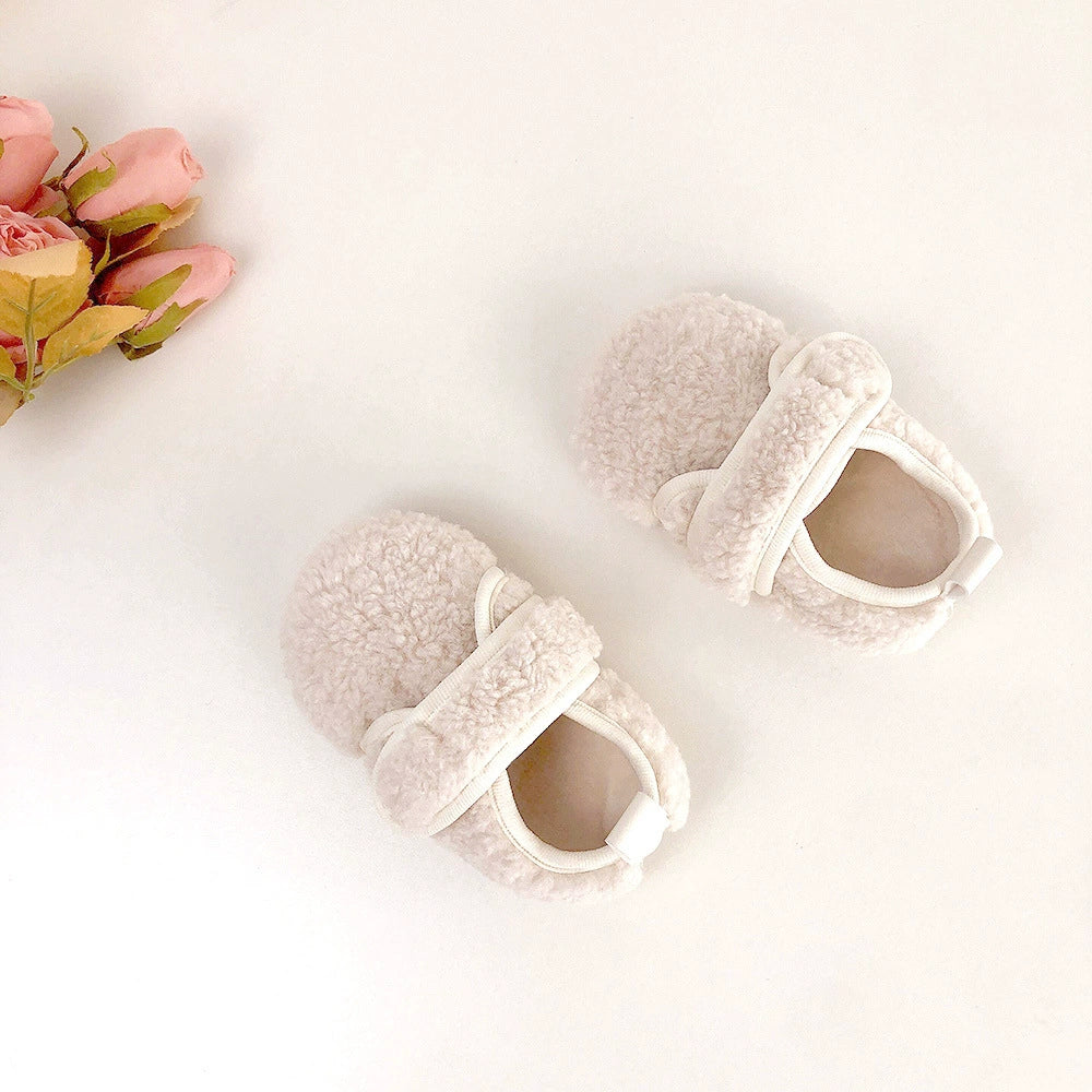 Scarpine Invernali Neonato in Peluche – Calde, Morbide e Antiscivolo