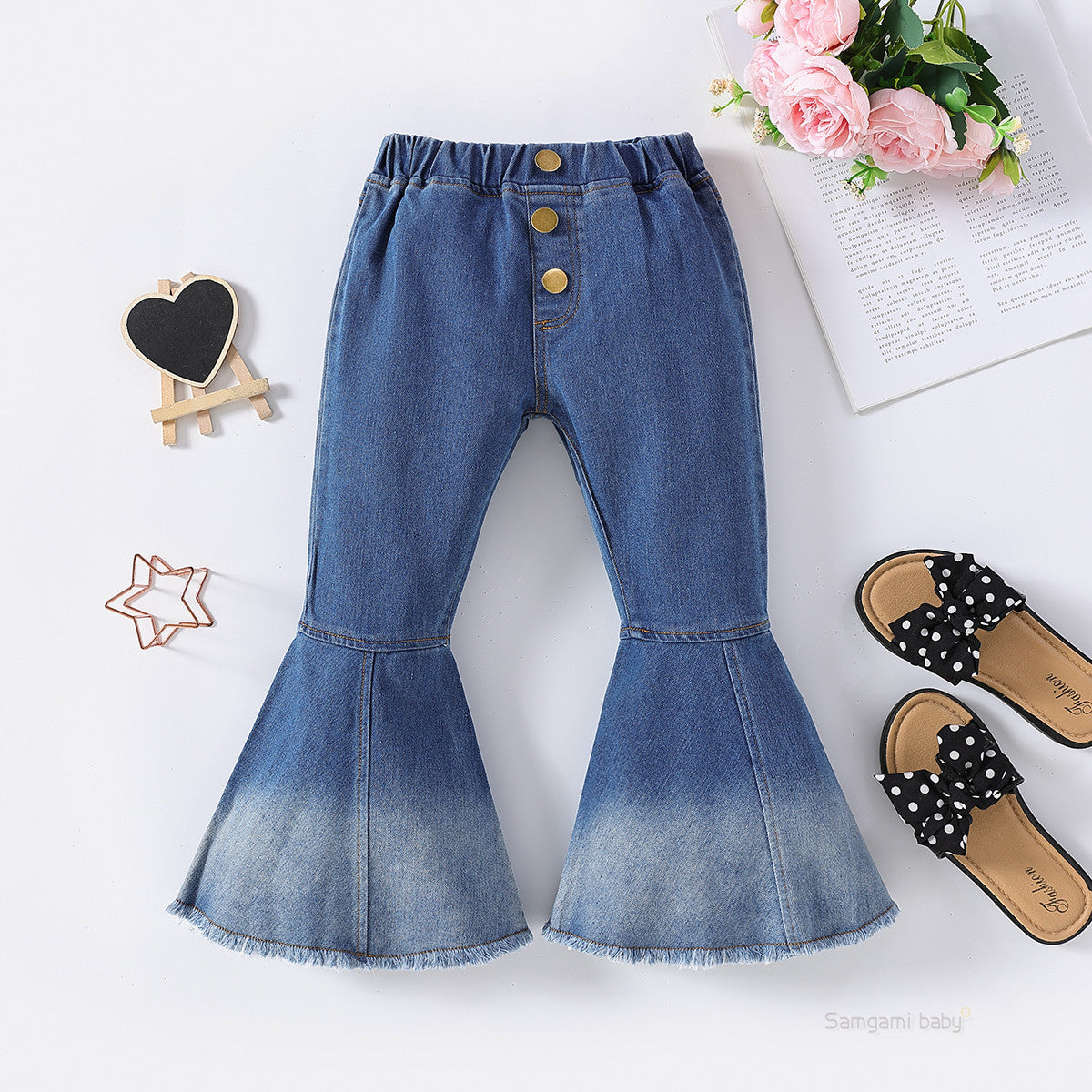 Jeans Bambina a Zampa d’Elefante   Modello Vintage con Bottoni