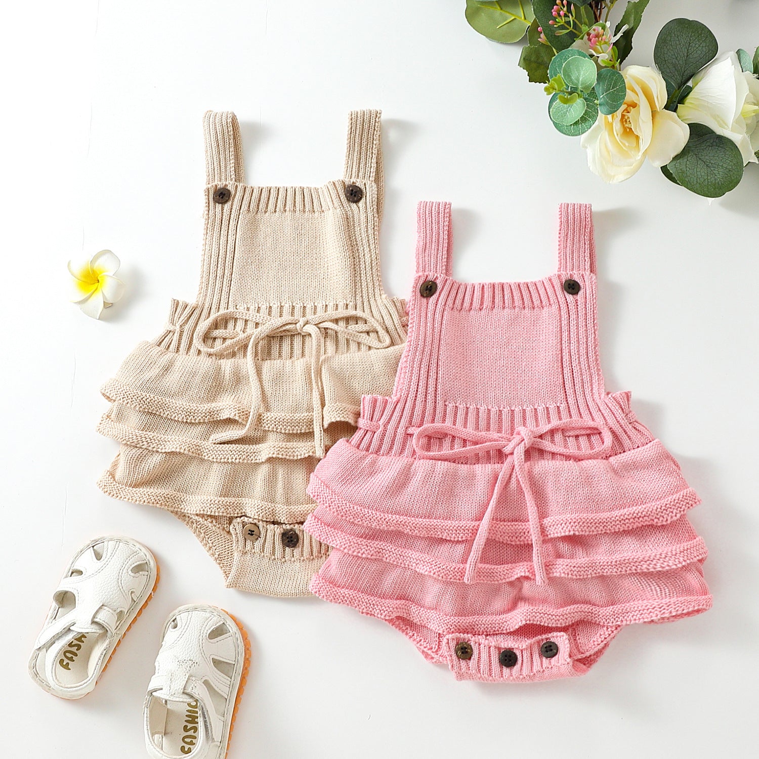 Salopette Neonato Maglia a Volant  Beige e Rosa