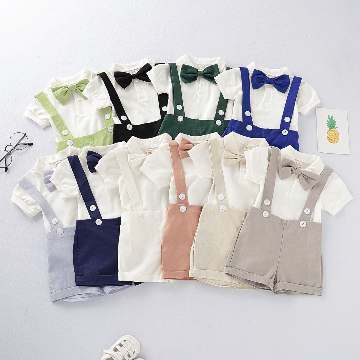 Completo Elegante Estivo per Neonato – Camicia, Bretelle e Papillon
