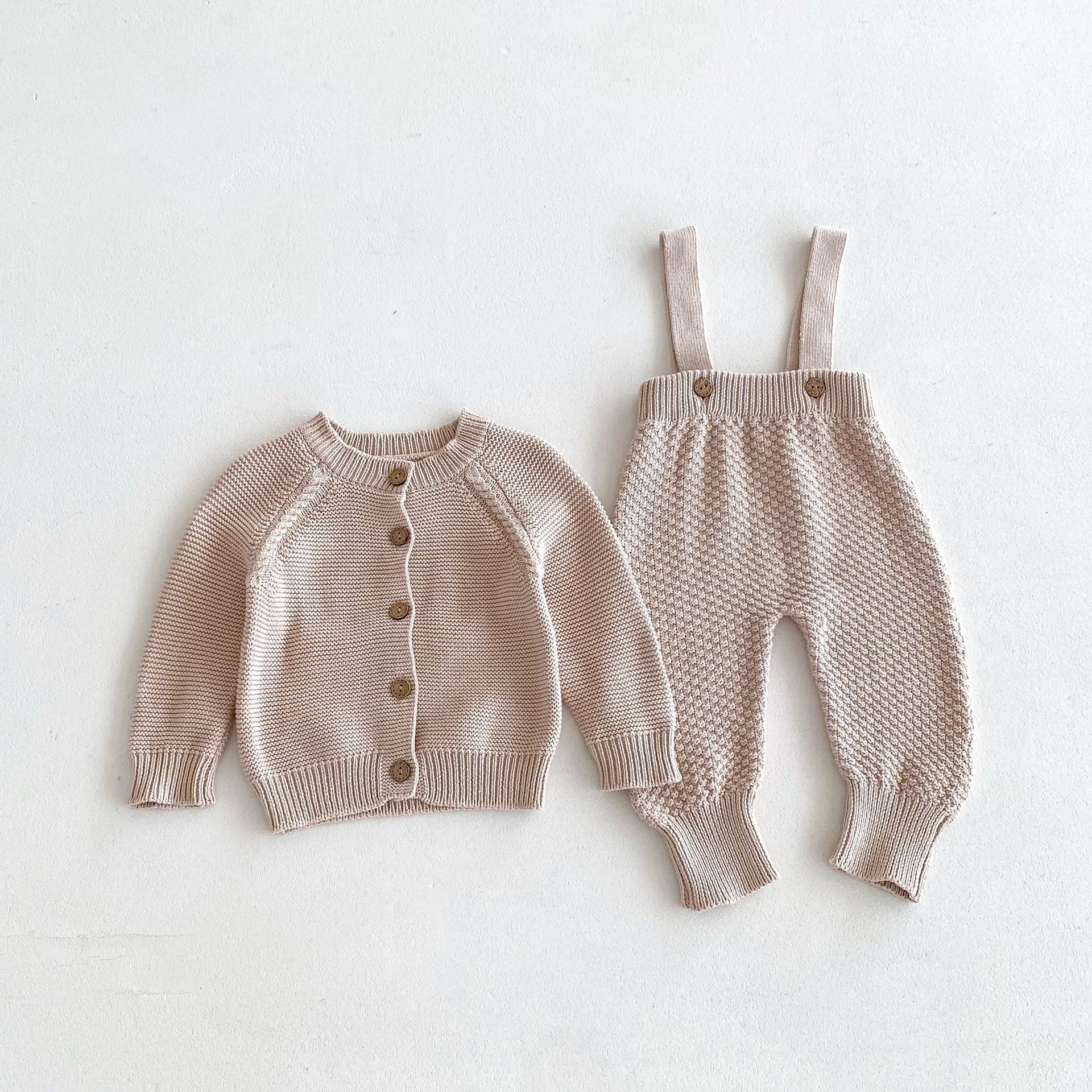 Salopette Bimba  in Maglia Calda con Bretelle