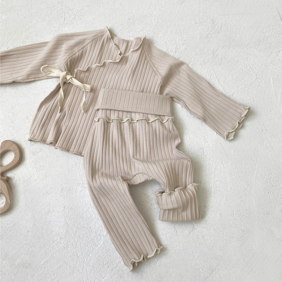 Completo Neonato in Cotone a Costine – 2 pezzi