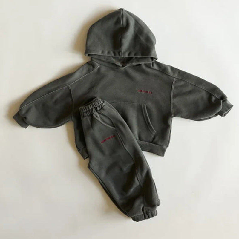 Tuta Bambino   con Cappuccio e tasca davanti