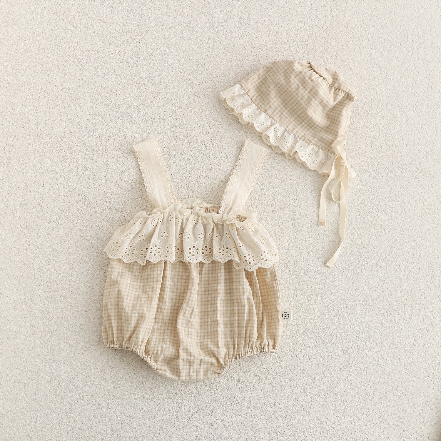 Completo bambina Estivo con Cappellino  Stile Romantico
