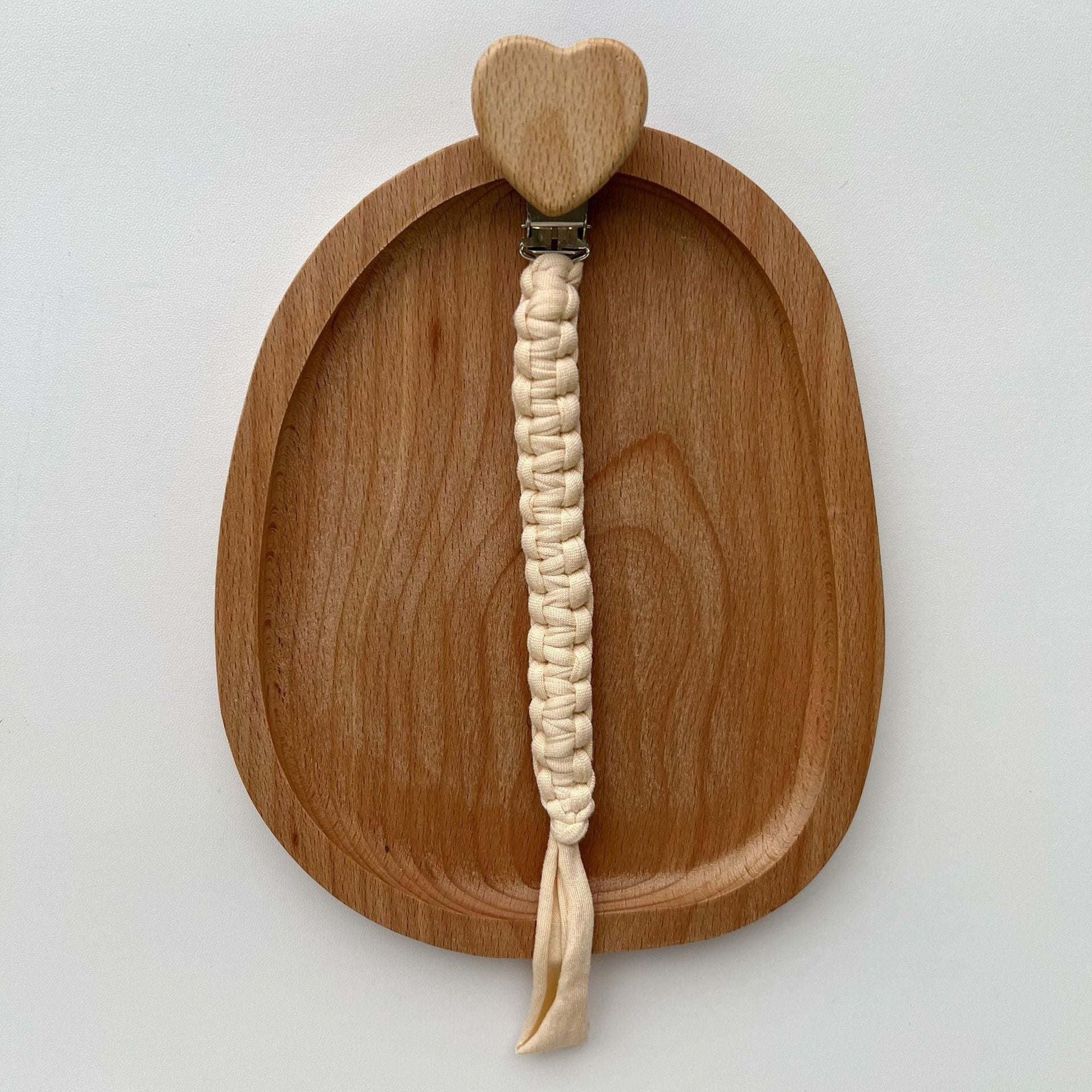 Portaciuccio Intrecciato in Cotone con Clip a Cuore in Legno