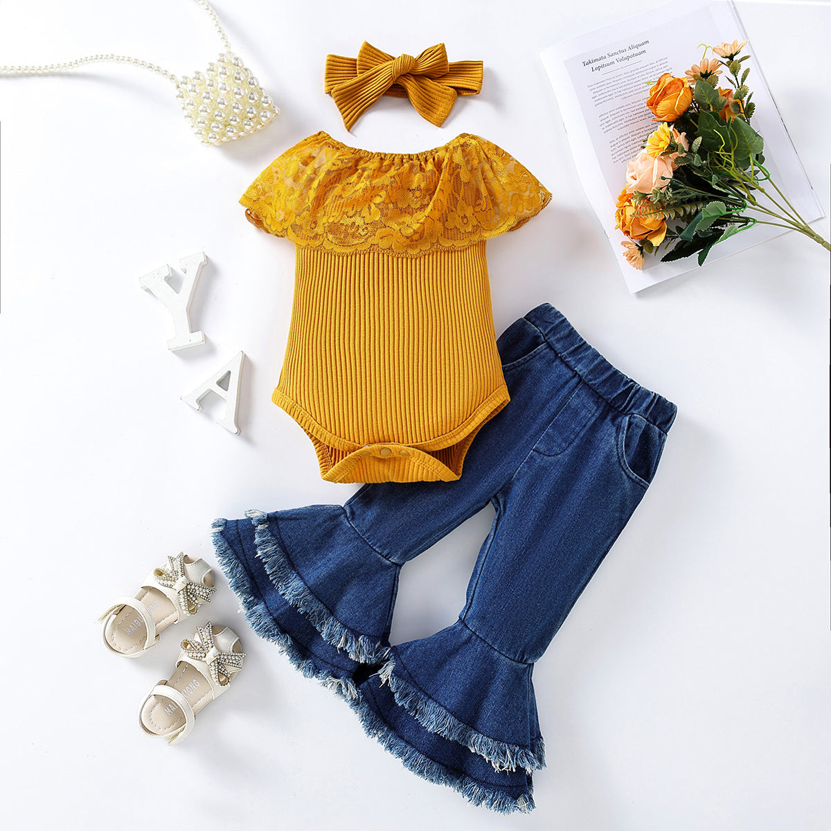 Completo bimba 3 pezzi jeans+maglietta+fascia